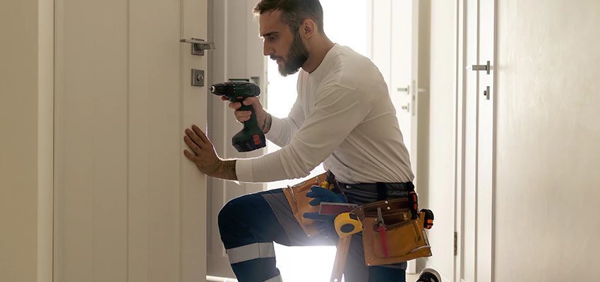 Mailbox Lock Installation Expert in La Puente, California